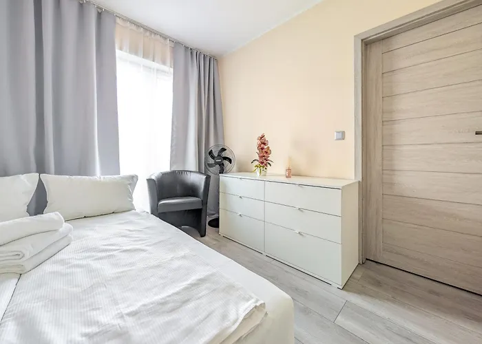 Apartment Jagodno Comfort By Bookinghost Breslau