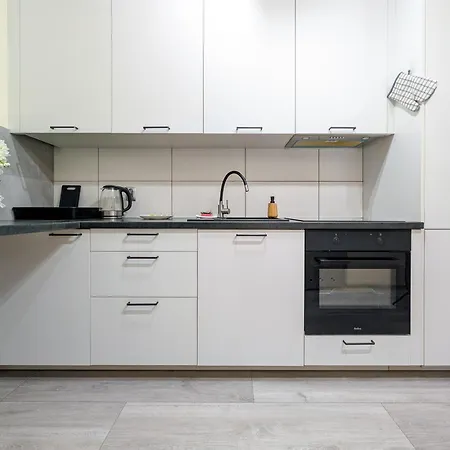 Apartament Jagodno Comfort By Bookinghost *